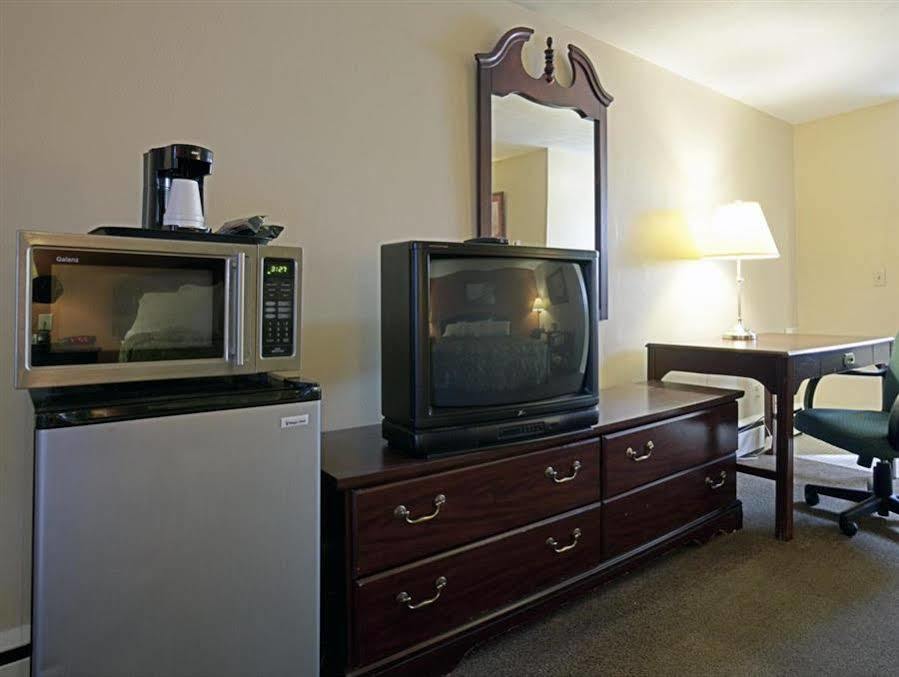 Americas Best Value Inn Bradford Extérieur photo
