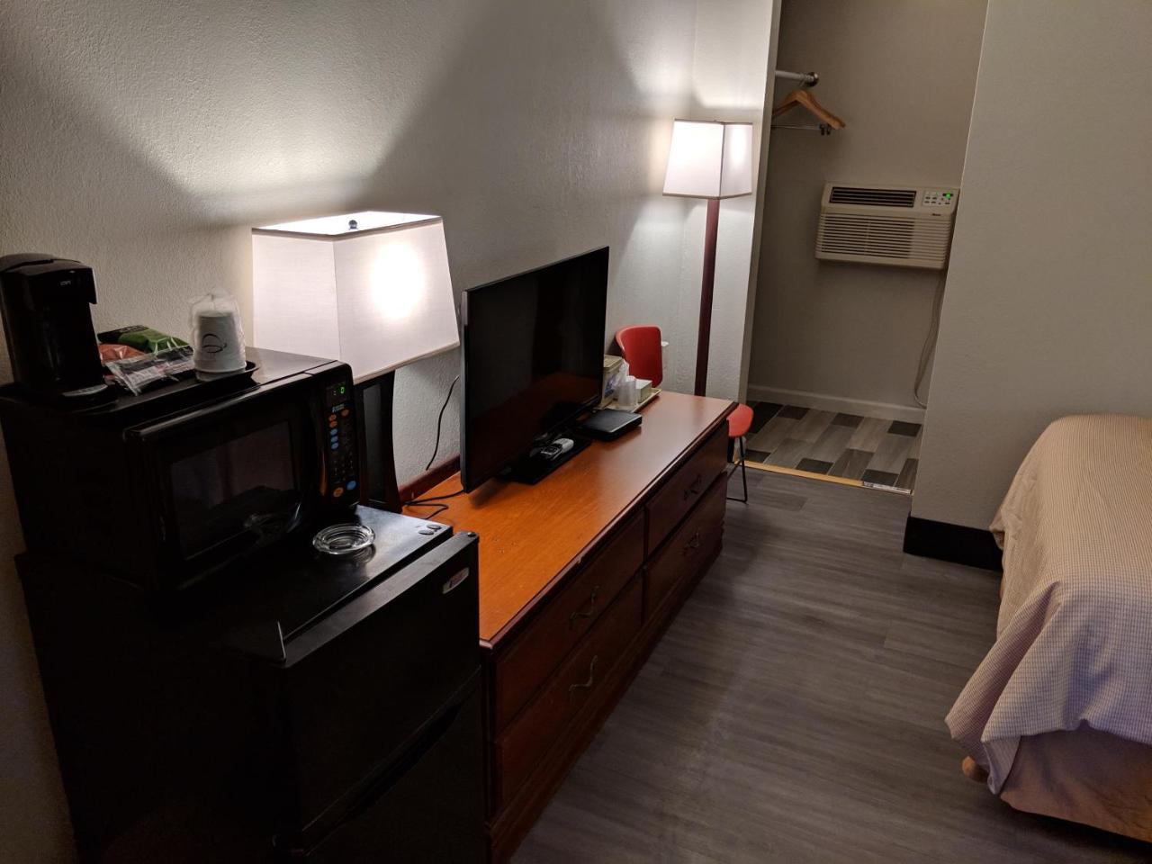 Americas Best Value Inn Bradford Extérieur photo