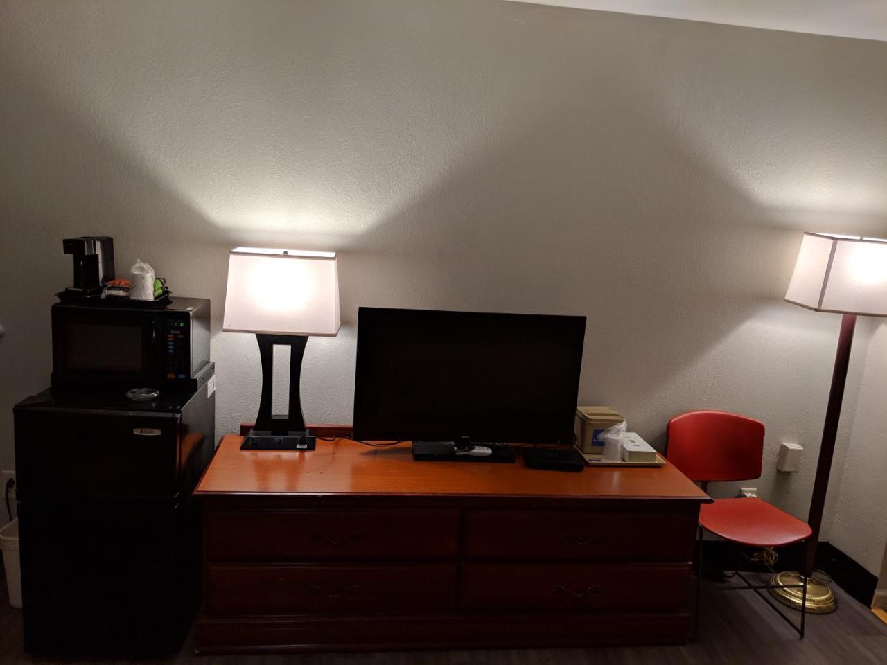 Americas Best Value Inn Bradford Extérieur photo